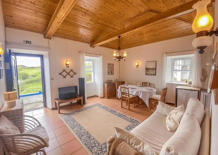 Sun Island Retreat - Great Sunny Island Sea View